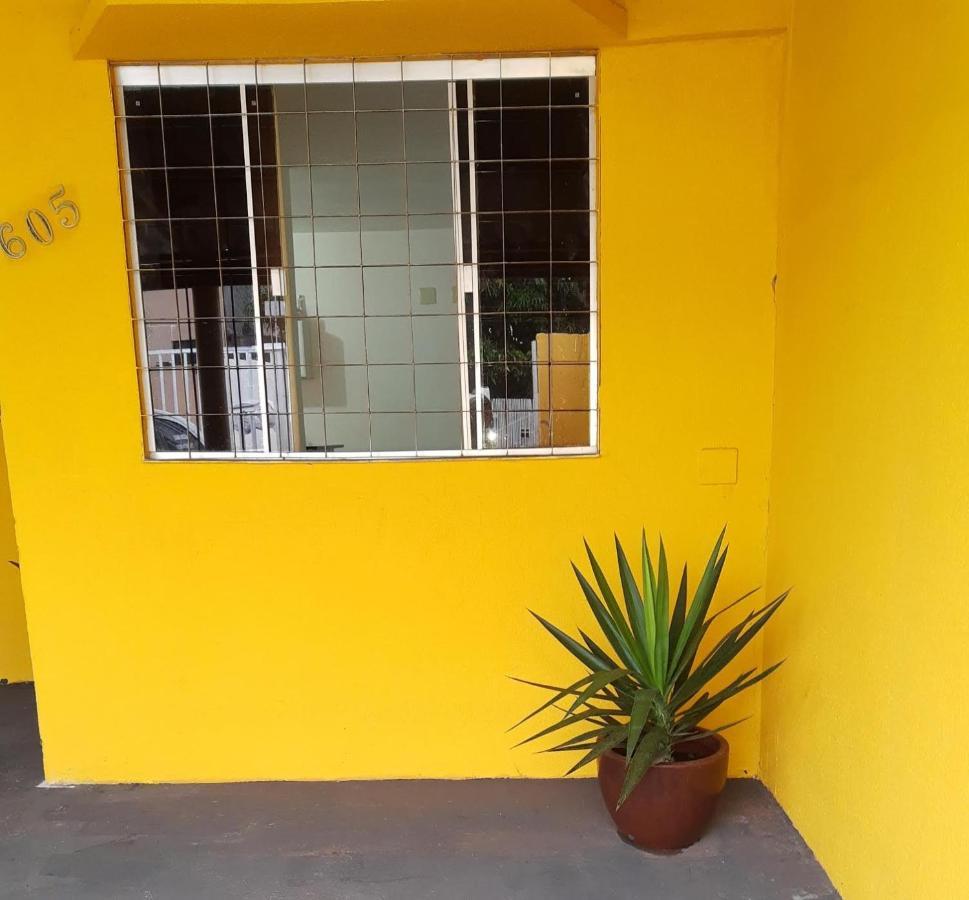 Casa Amarela Villa Londrina Exteriör bild
